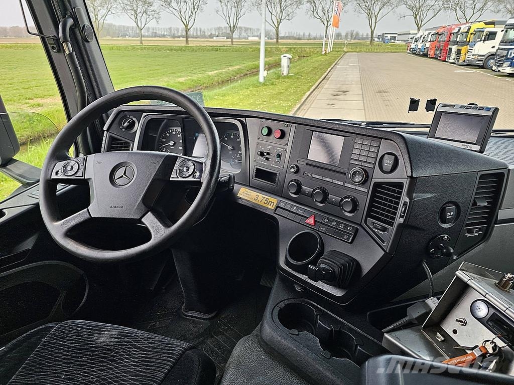 Mercedes-Benz ANTOS 1835 FRIGO TAILLIFT Camiones con temperatura controlada