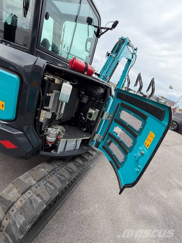 Airman AX55U-7 Miniexcavadoras