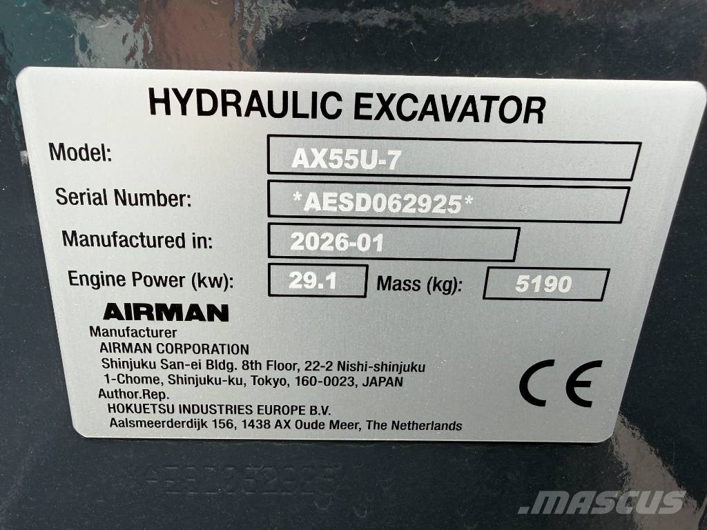 Airman AX55U-7 Miniexcavadoras