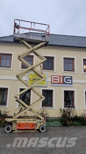 JLG 2630ES Scherenarbeitsbühne elektrisch Outros elevadores e plataformas