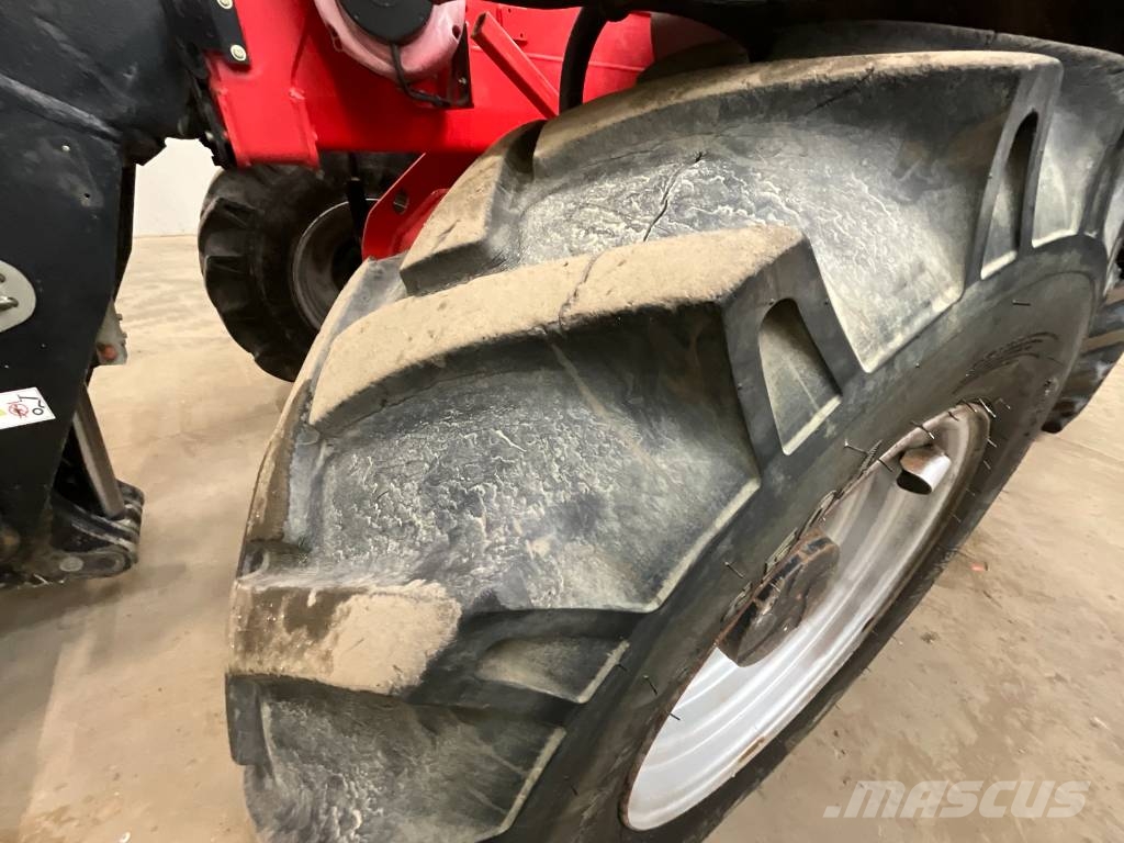 Manitou MT 835 H Teleskooplaadurid