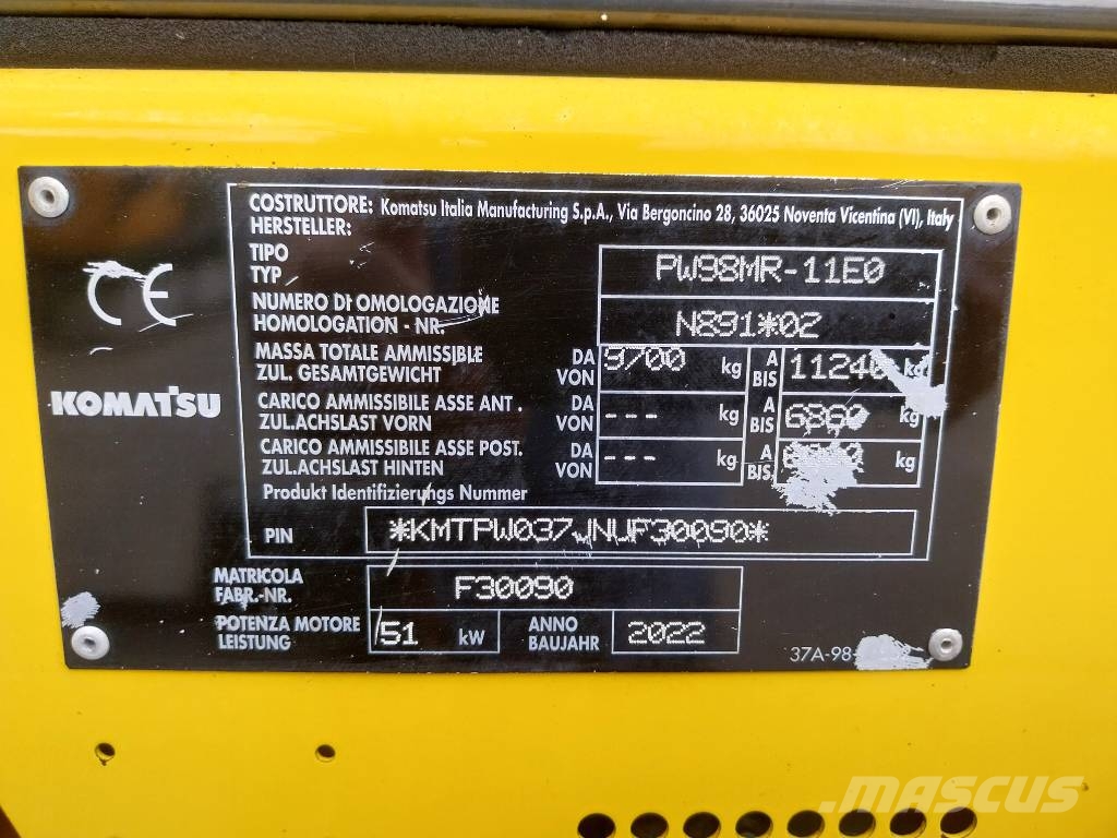 Komatsu PW 98 MR-11 Wheeled excavators
