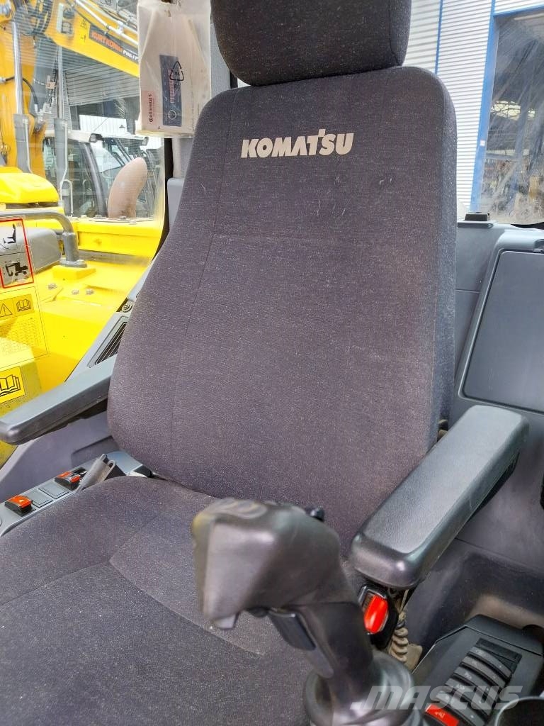 Komatsu PW 98 MR-11 Wheeled excavators