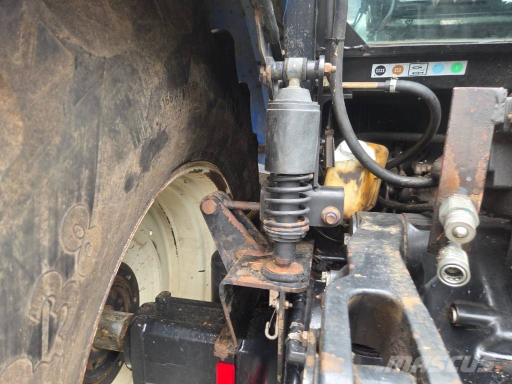 New Holland TM 175 Traktorji