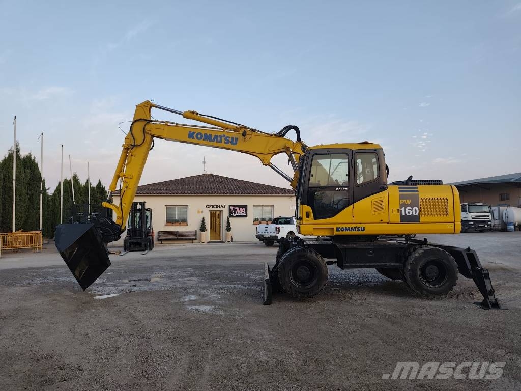 Komatsu PW160-7 Колісні екскаватори
