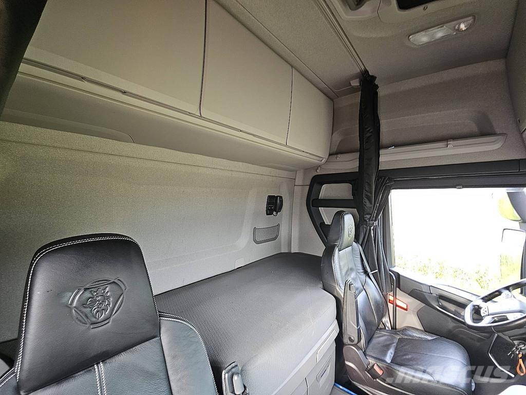 Scania R500 6x2/4 LB MEGA RET Tahače