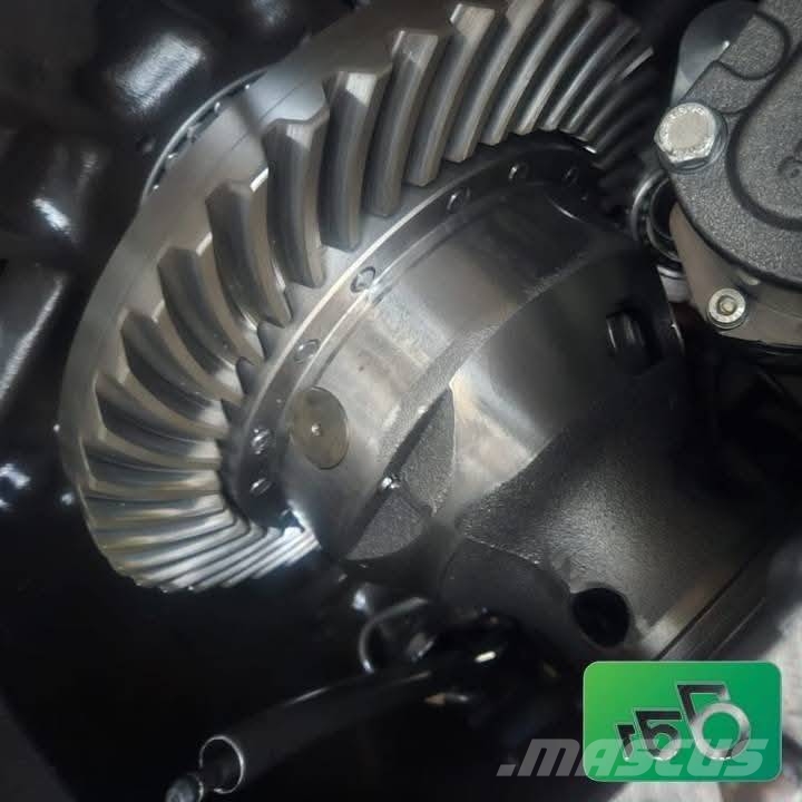 Valtra Valmet Rear Differential /Axle/ Gearbox WTB0098 V32882000 Transmisiones