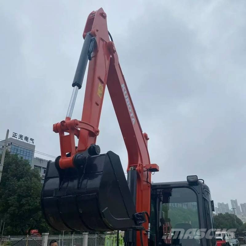 Kubota U 55-4 小型挖土機/掘鑿機<7t(小型挖掘機)