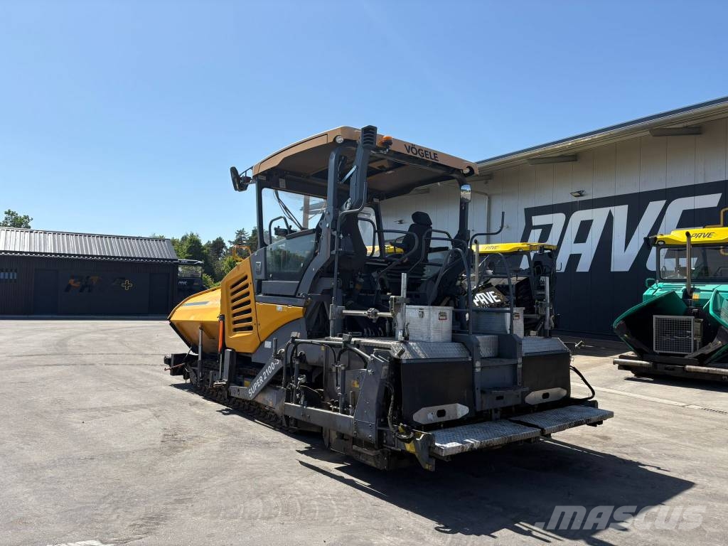 Vögele Super 2100-3i Asfaltadoras
