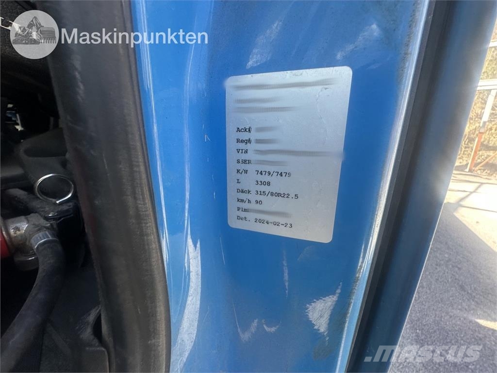 Volvo FH 8*4 Savivarčių priekabų vilkikai