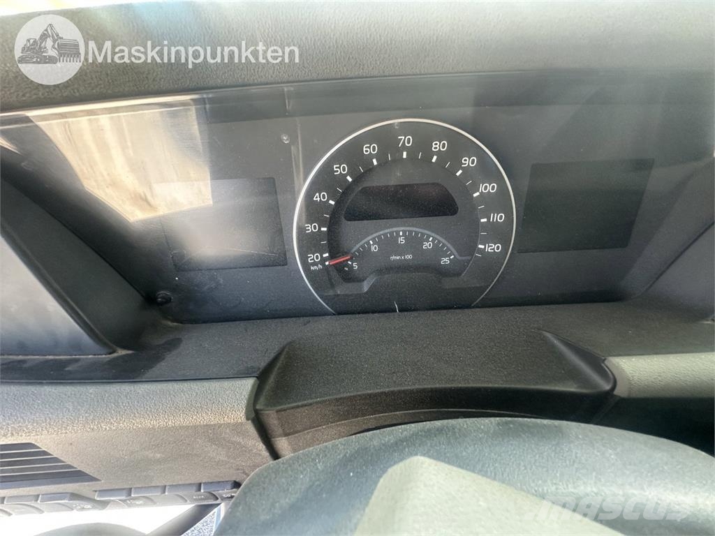 Volvo FH 8*4 Savivarčių priekabų vilkikai