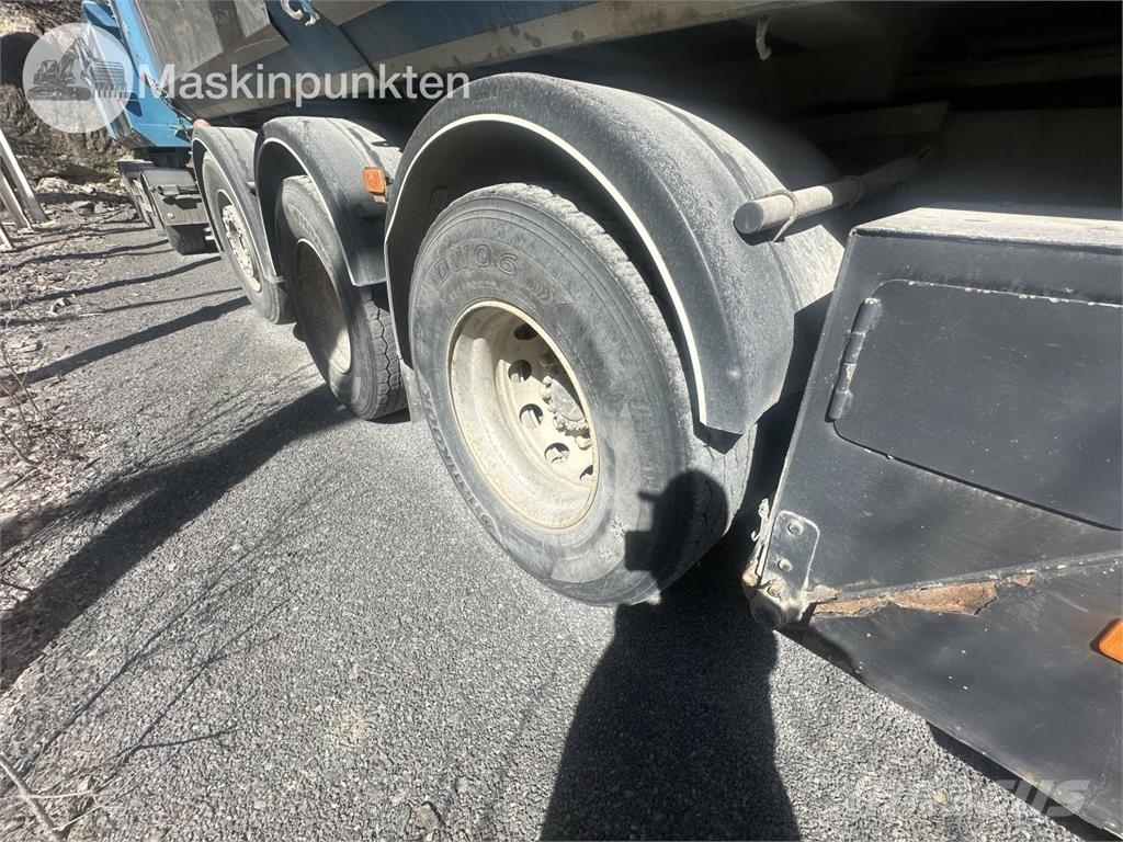Volvo FH 8*4 Savivarčių priekabų vilkikai