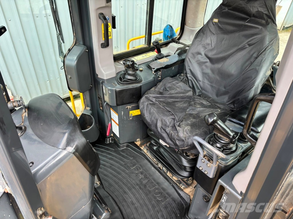 Komatsu D 65 PX-17 Buldožerji goseničarji