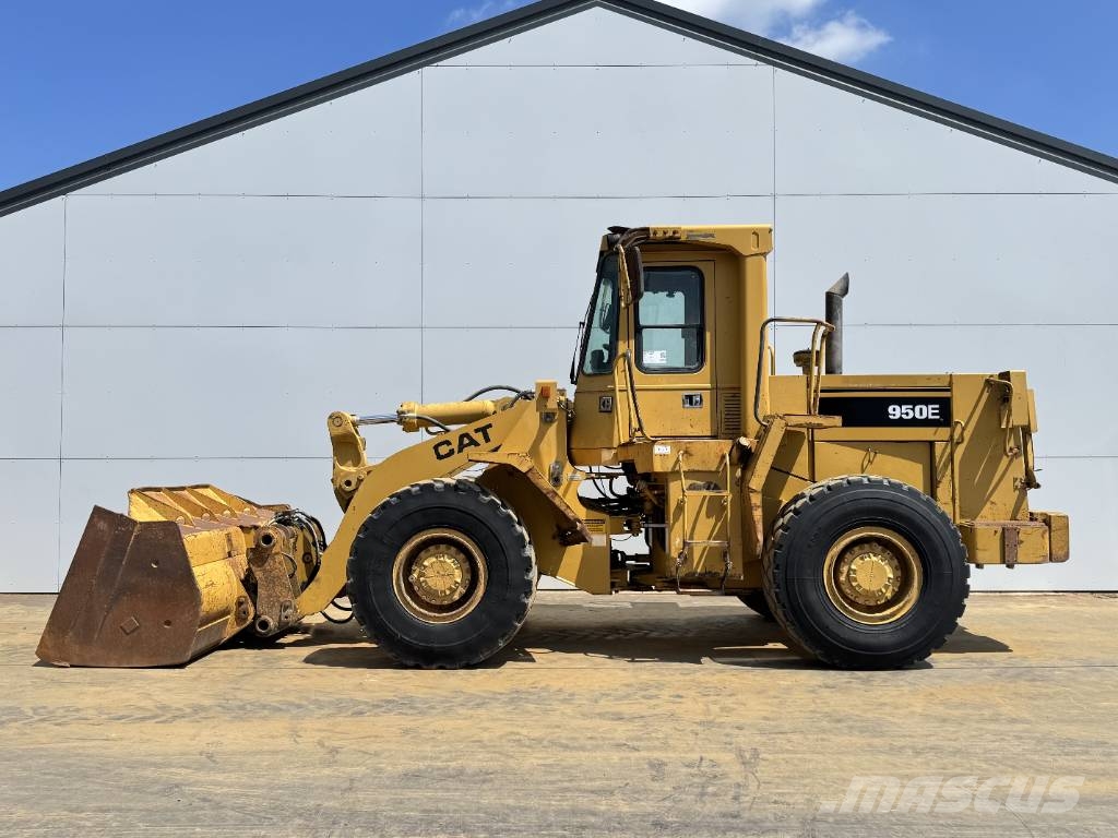 CAT 950E - Quick Coupler / Good Overall Condition Ładowarki kołowe
