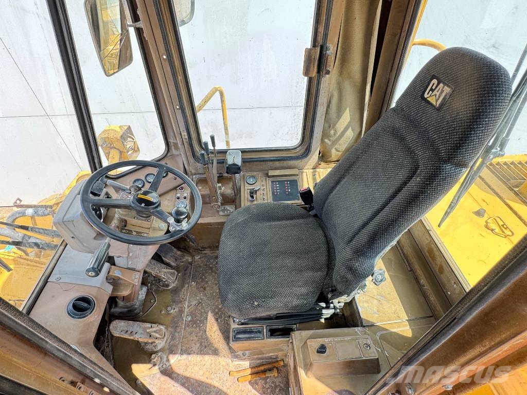 CAT 950E - Quick Coupler / Good Overall Condition Ładowarki kołowe