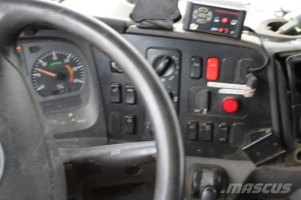 Mercedes-Benz Axor 2633 + 6x2 + euro 5 + manual Lava-kuorma-autot