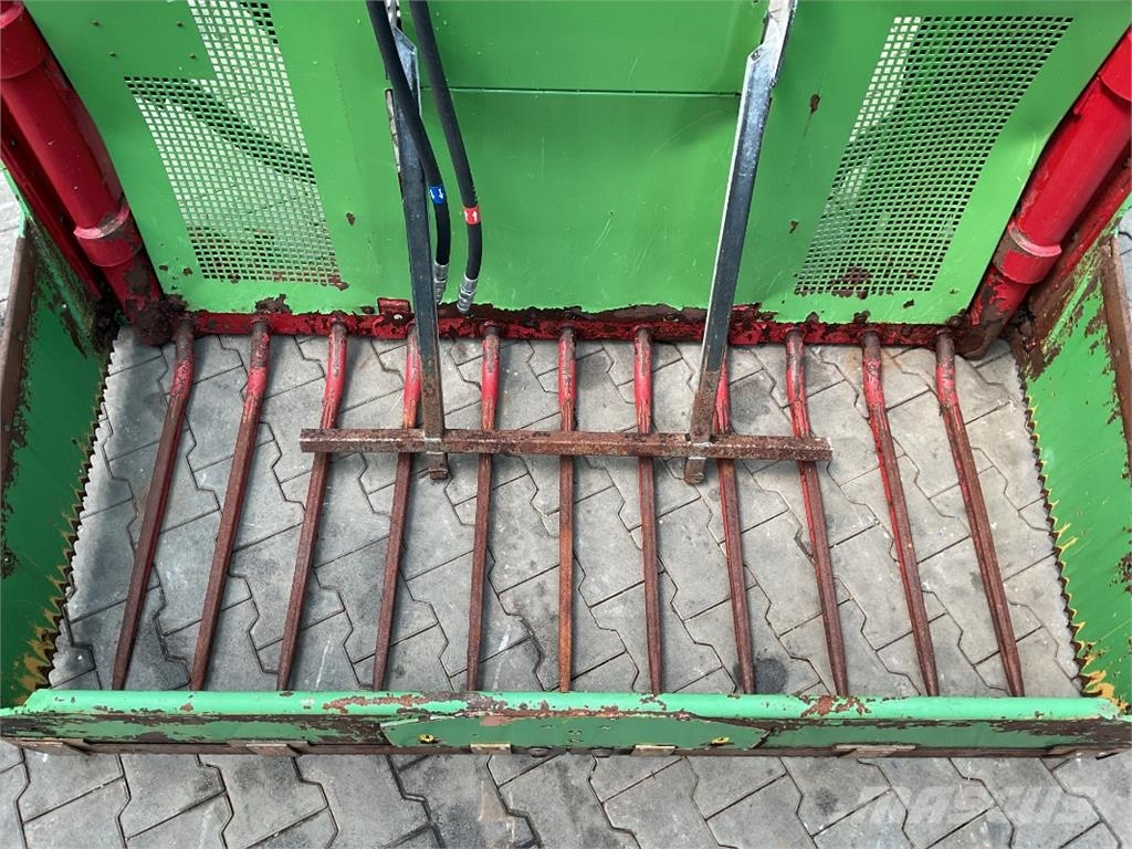 Strautmann Hydrofox HQ 2200 Sprzęt rozładowczy do silosów