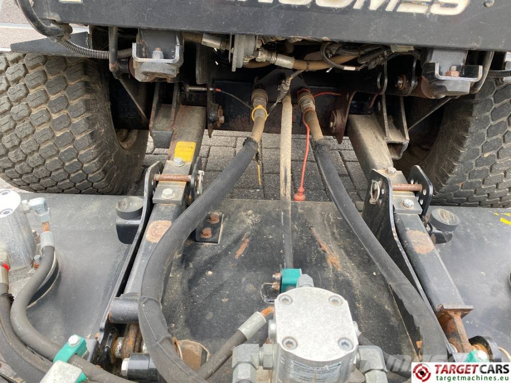 Ransomes HR300 Diesel 4WD 3-Gang Rotary Mower 152cm Traktorske kosilice