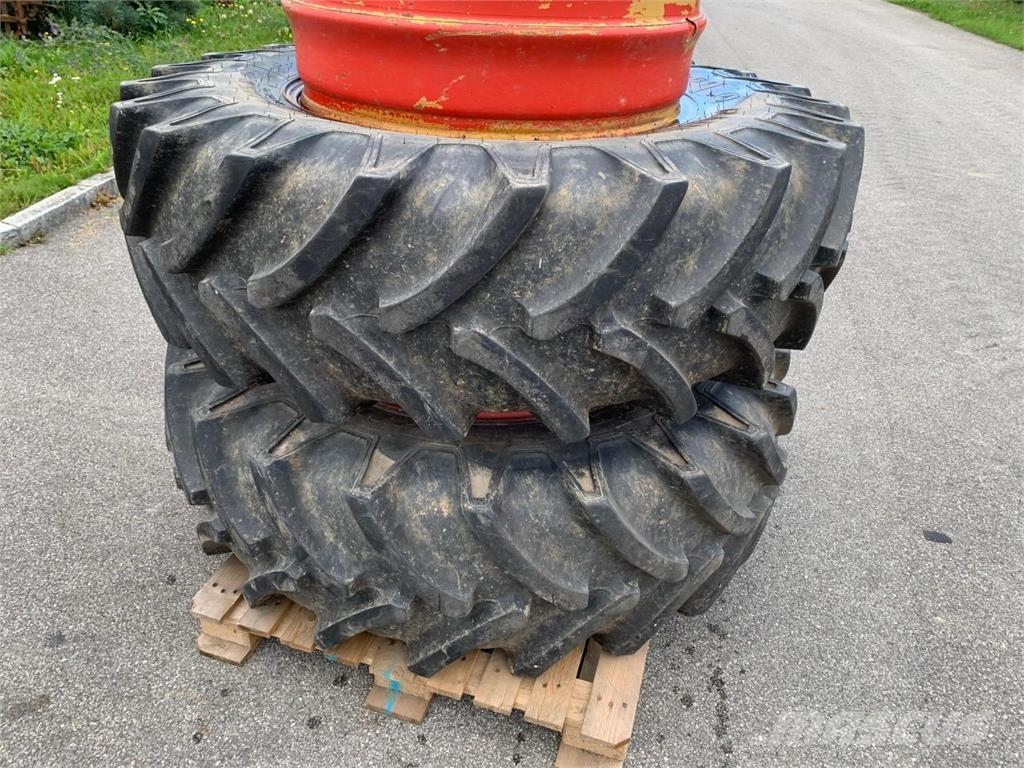 Fendt Zwillingsbereifung Fendt 900 Vario Räder Lisävarusteet ja komponentit