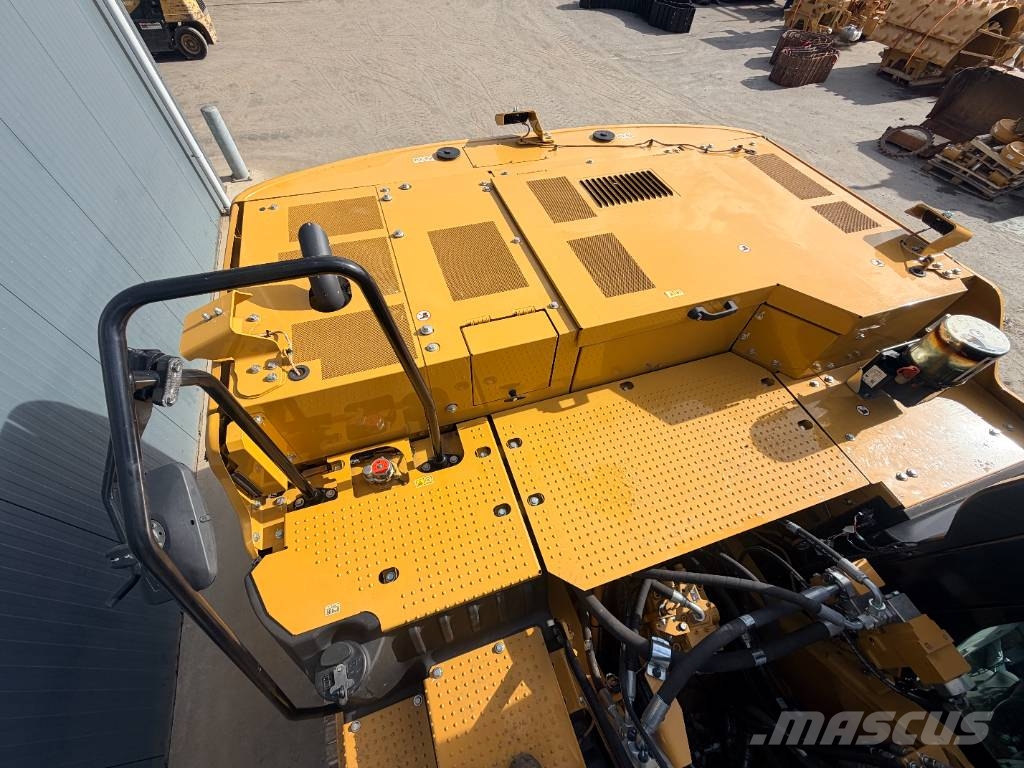 CAT 326 07H SLR - 18m Super Long Reach Crawler excavators