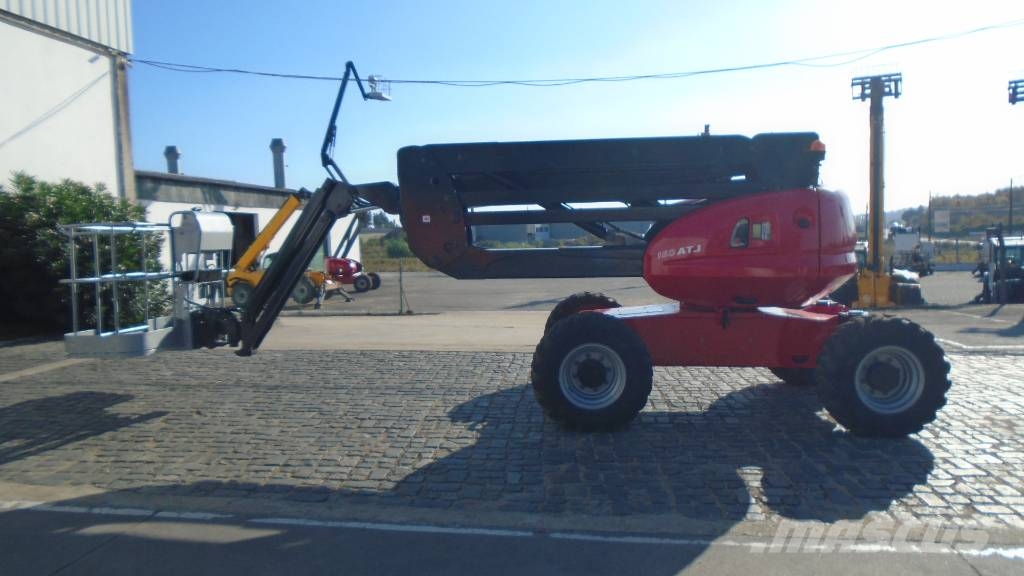 Manitou 160 ATJ Elevadores braços articulados