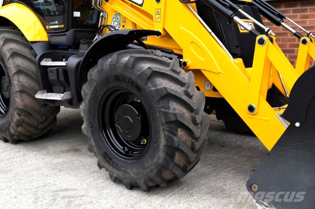 JCB 3CX Sitemaster Pro Rýpadlo-nakladače
