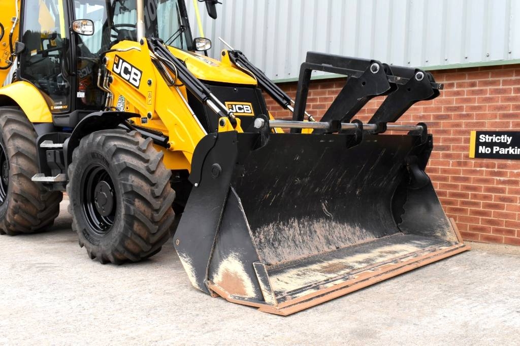 JCB 3CX Sitemaster Pro Rýpadlo-nakladače