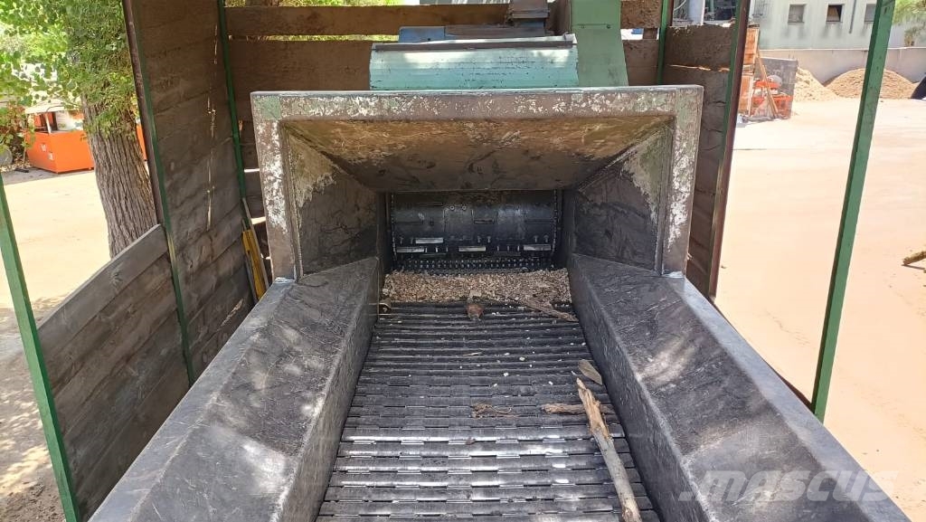 Pezzolato PTH 900/820 E Estilhaçadoras florestais