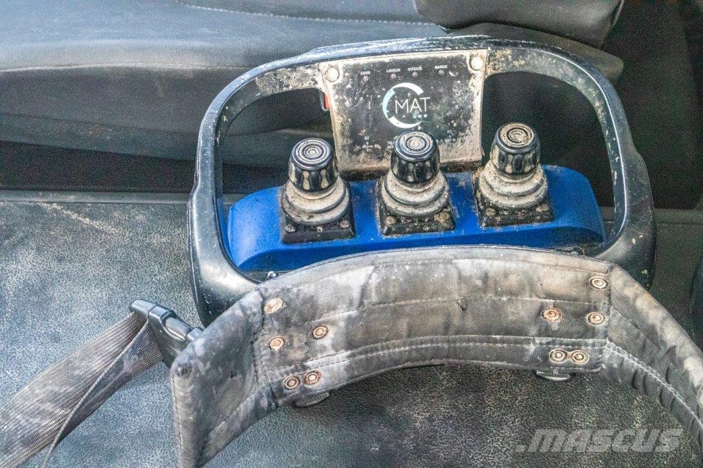 Iveco EUROTRAKKER 400+BAND/TAPIS/BELT-T40 Betonmischer