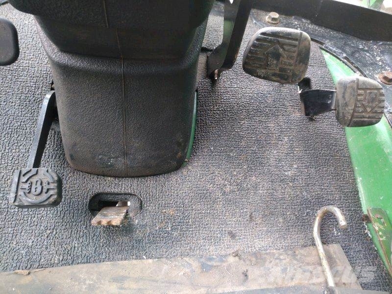 John Deere 1585 TerrainCut Landbrug - Andet