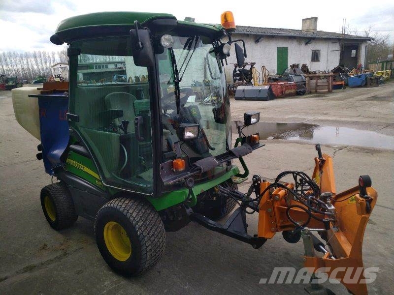 John Deere 1585 TerrainCut Landbrug - Andet