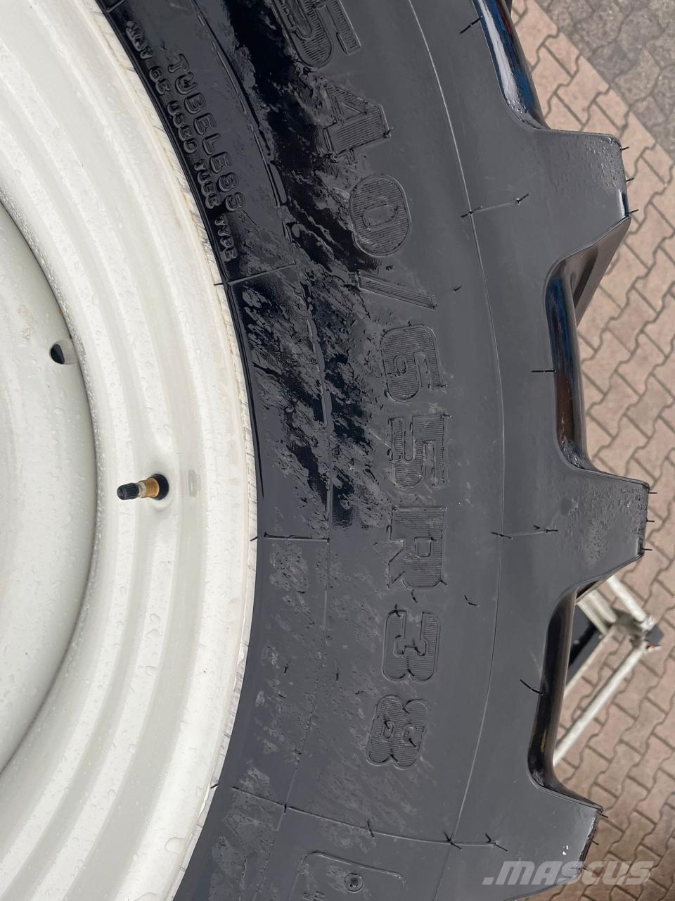 Firestone 540/65R38 Pneumatiky, kolesá a ráfiky