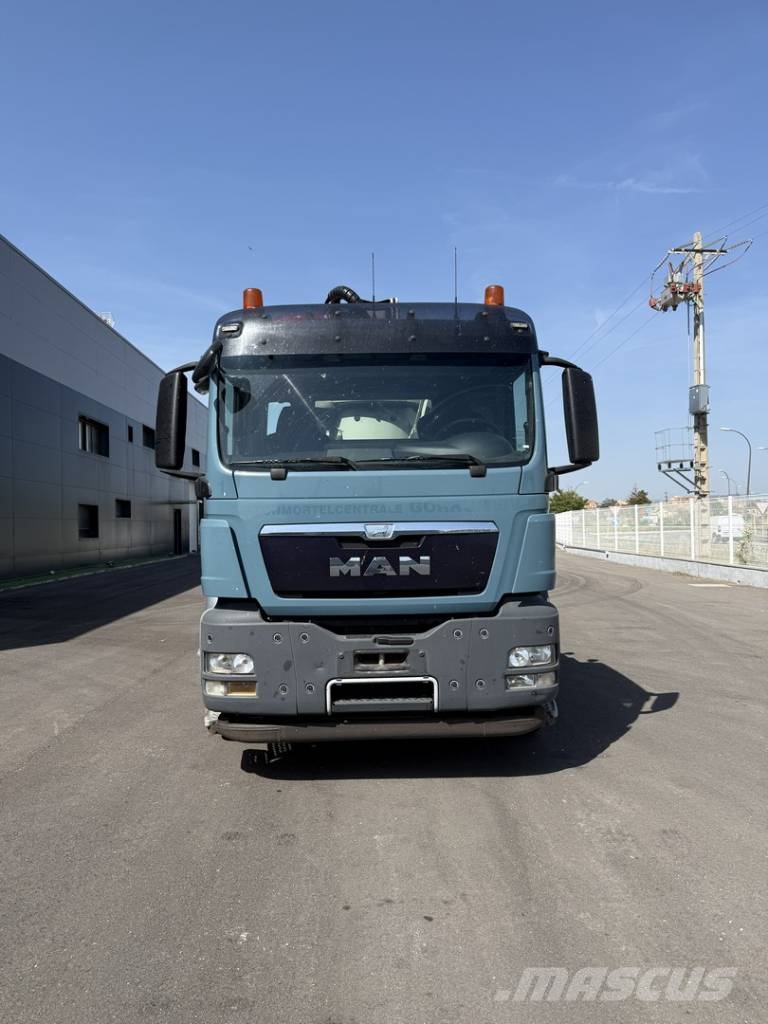 MAN TGS 26.360 طفرات توزيع الخرسانة