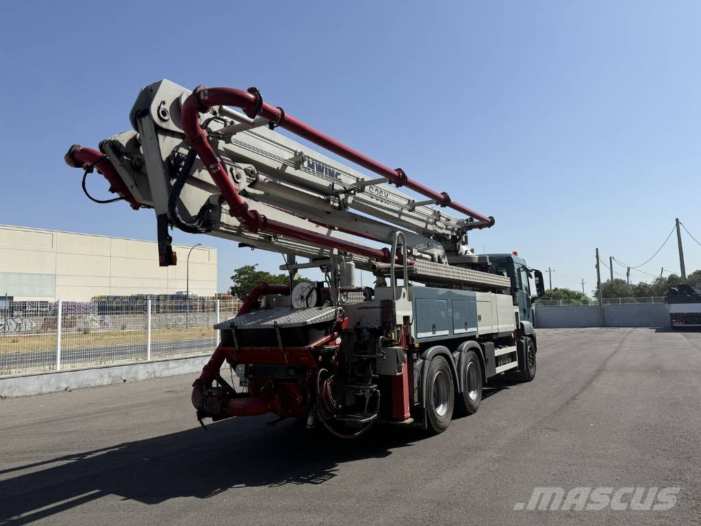 MAN TGS 26.360 طفرات توزيع الخرسانة