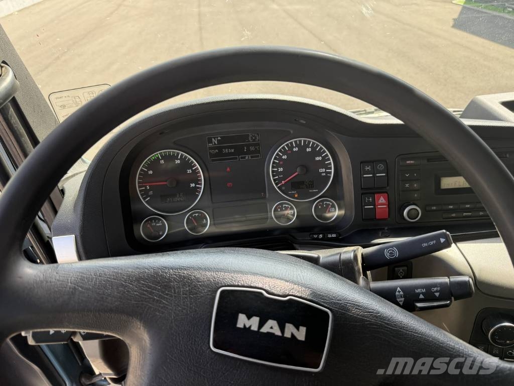 MAN TGS 26.360 طفرات توزيع الخرسانة