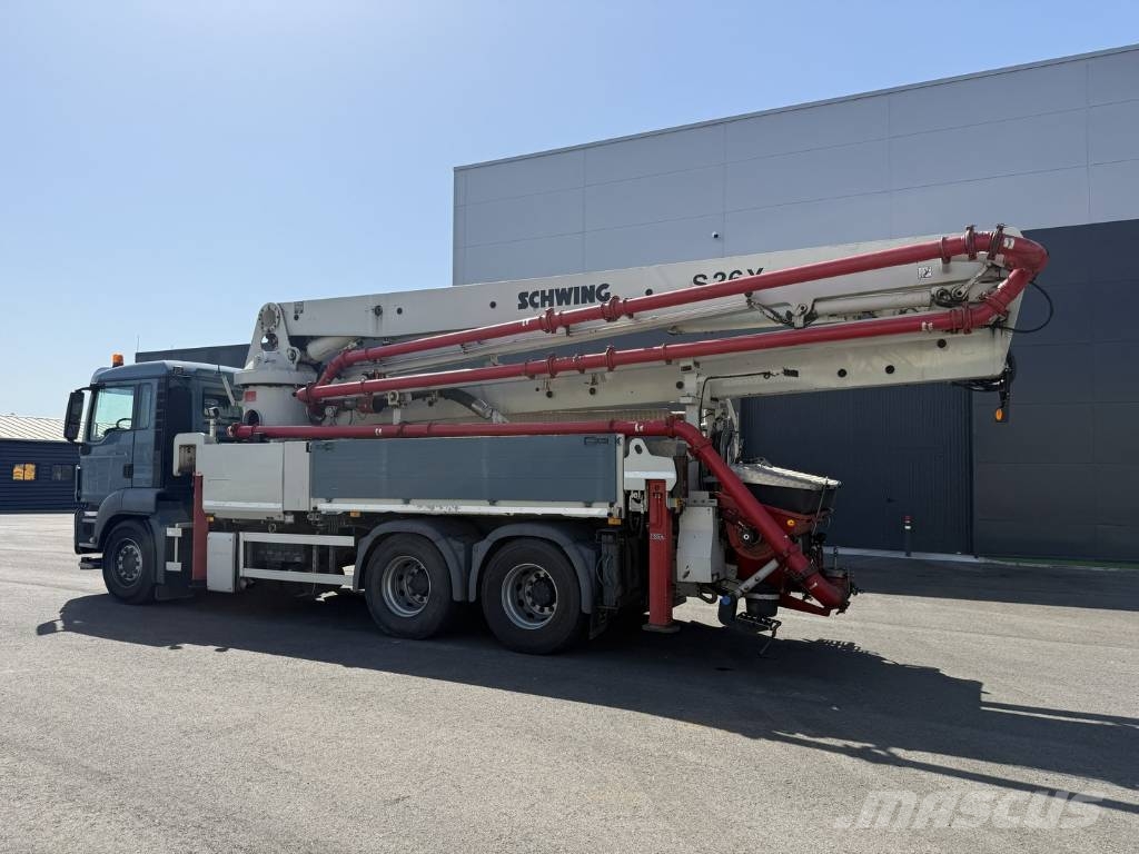 MAN TGS 26.360 طفرات توزيع الخرسانة