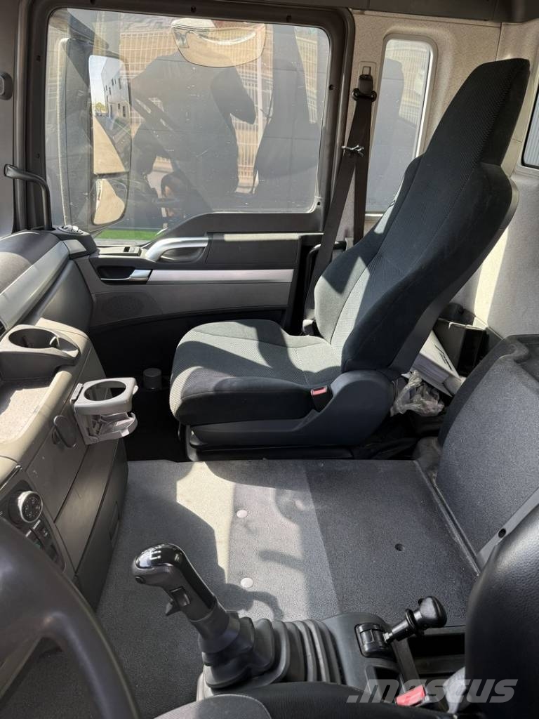 MAN TGS 26.360 طفرات توزيع الخرسانة