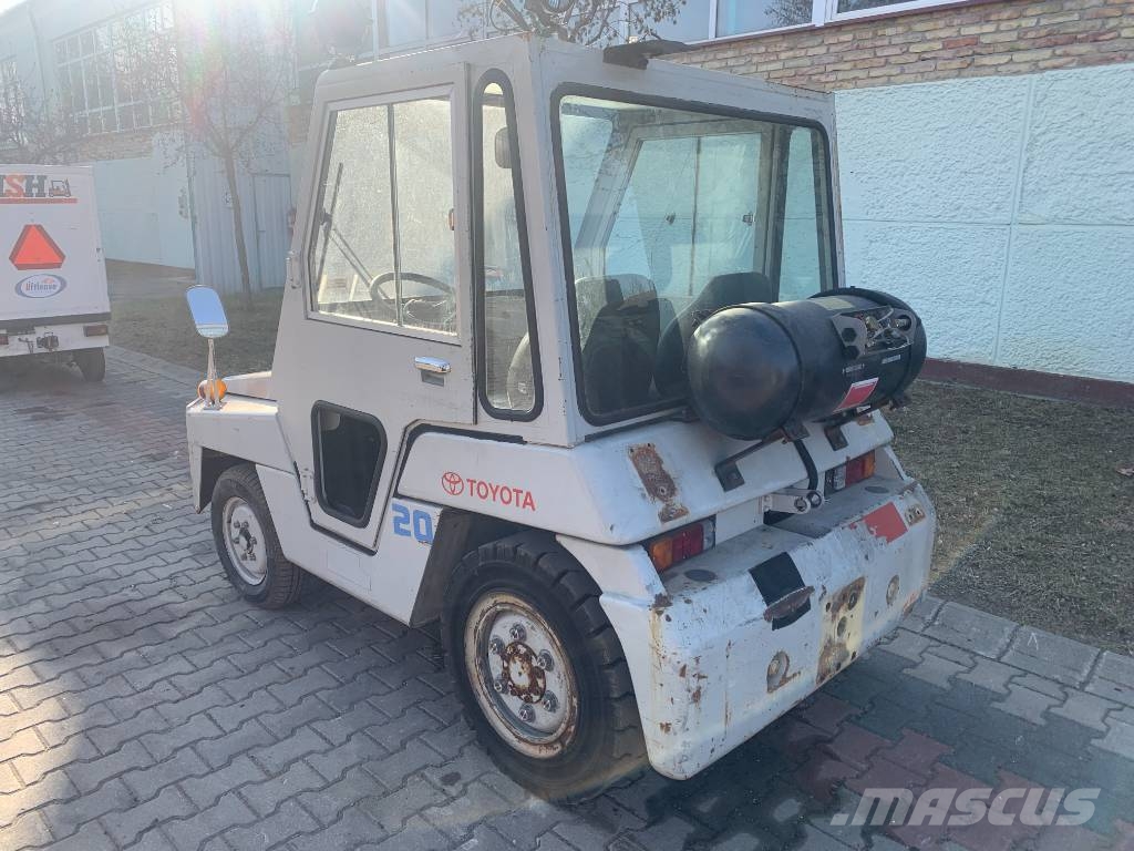 Toyota TLG20/02/ V-3858 EO Flughafenausrüstung