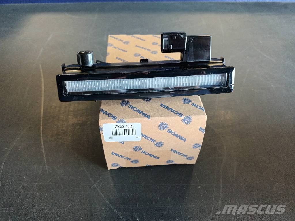 Scania SCANIA SIGNAL LAMP 2252783 Elektronika