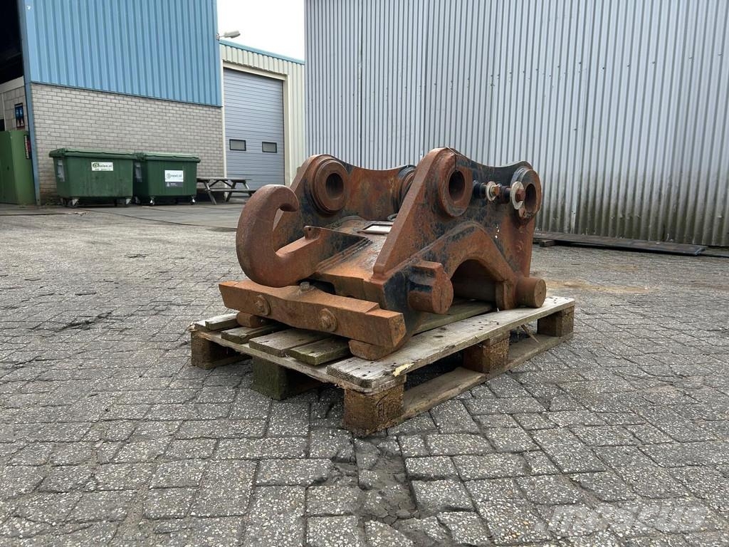 CAT HYDRAULIC QUICK COUPLER CW-55S-H.6.N Brze spojke