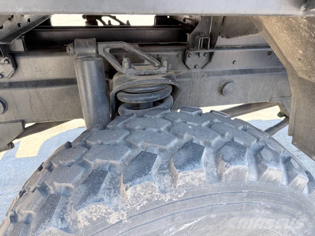MAN 5 Two KAT MIL 4x4 Studenterbil Otros camiones