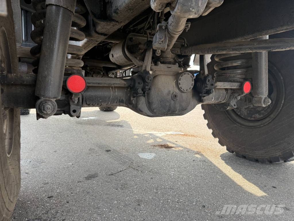 MAN 5 Two KAT MIL 4x4 Studenterbil Otros camiones