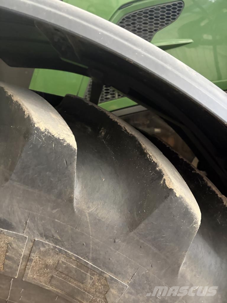 Fendt 828 VARIO PROFI + Tractores