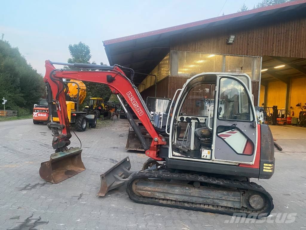 Neuson 5002 RD V Mini bagri <7t