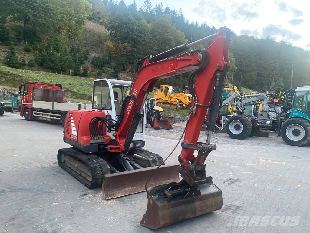 Neuson 5002 RD V Mini bagri <7t
