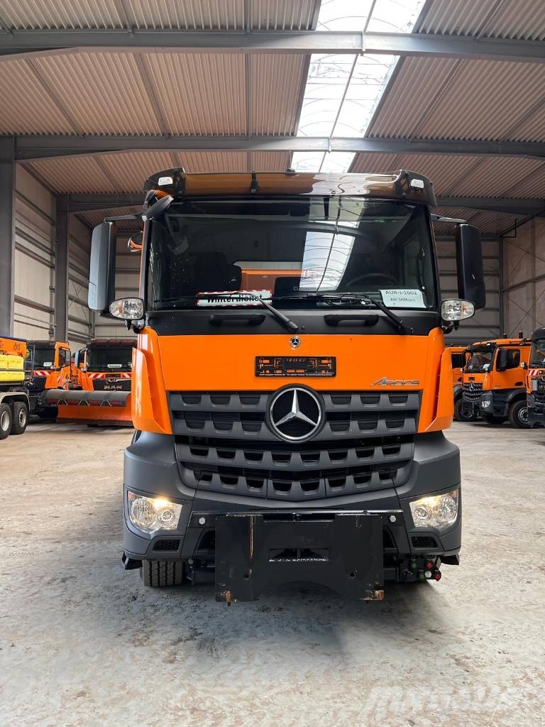 Mercedes-Benz Arocs 2643 LK 傾卸式卡車