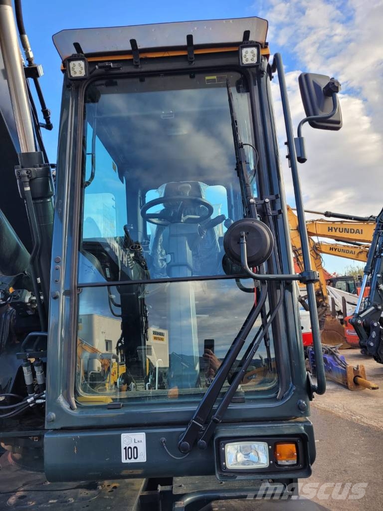 Hyundai HW 150 ACR Excavadoras de ruedas