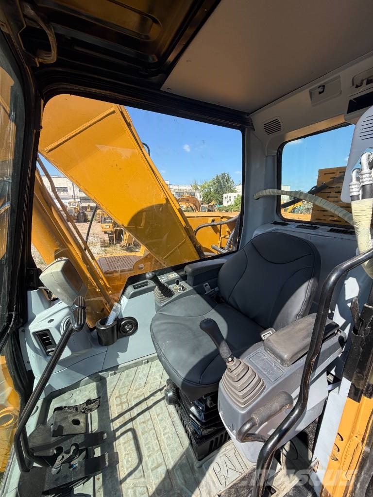 CAT CAT320CL Rušilni bagri