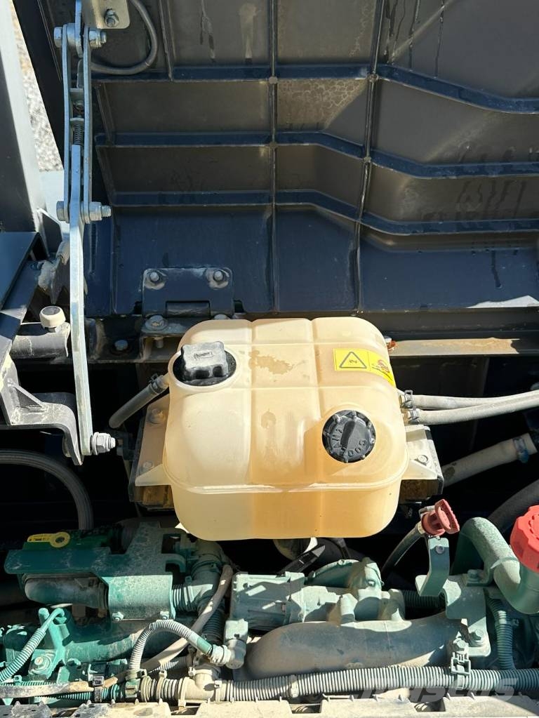 Volvo EC350EL 대형 굴삭기 29톤 이상