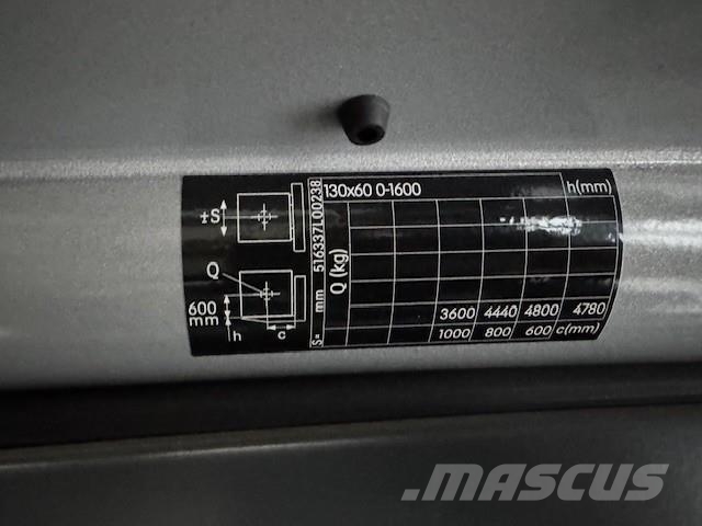 Still RX60-50/600 電動堆高機